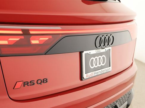 New 2026 Audi RS Q8 performance image 29
