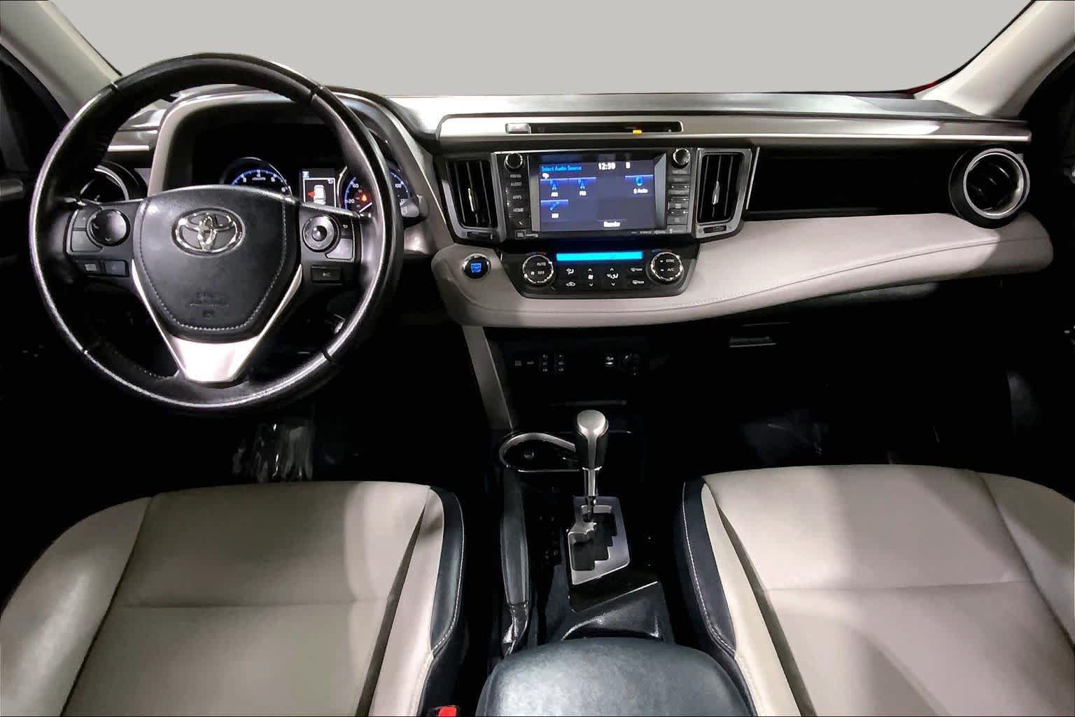 Used 2016 Toyota RAV4 Limited w/ Advanced Technology Package AWD/4WD image 16
