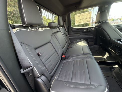 New 2026 GMC Sierra 1500 AT4X AWD/4WD image 24