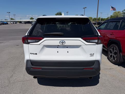 Used 2023 Toyota RAV4 XLE w/ Convenience Package AWD/4WD image 6