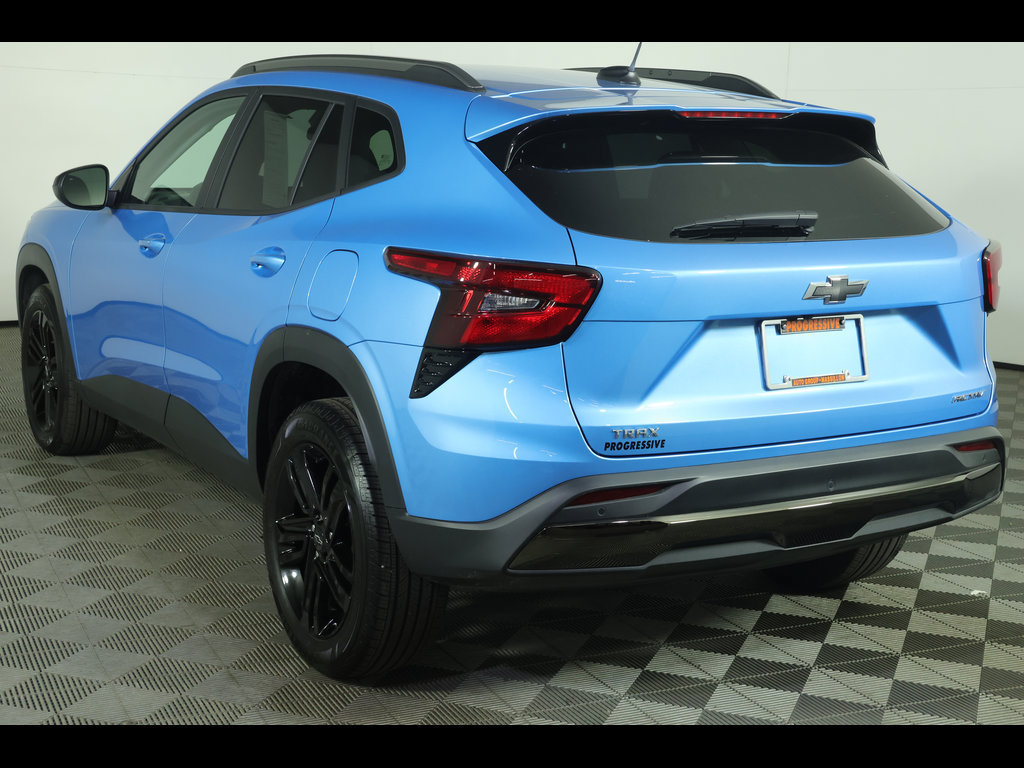 Certified 2025 Chevrolet Trax ACTIV w/ Driver Confidence Package FWD image 16