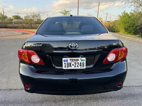 Used 2010 Toyota Corolla LE FWD image 6