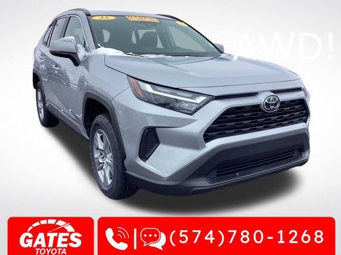 Used 2025 Toyota RAV4 XLE image 1