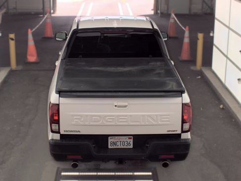 Used 2024 Honda Ridgeline Sport image 4