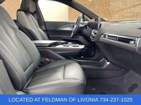 Used 2024 Cadillac Lyriq Tech w/ Driver Assist Package AWD/4WD image 27