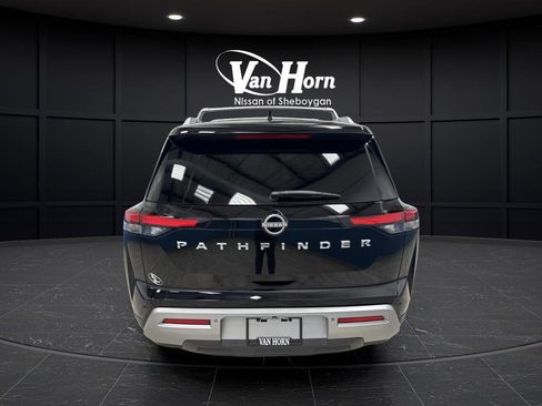 Used 2022 Nissan Pathfinder SL w/ SL Premium Package image 14