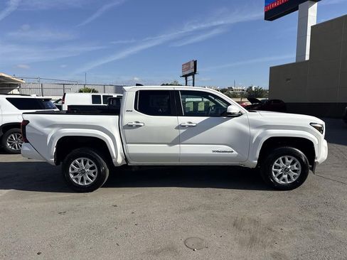 Used 2024 Toyota Tacoma SR5 RWD image 2