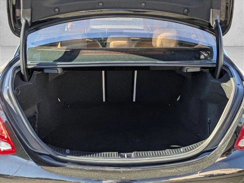 Used 2018 Mercedes-Benz C 300 4MATIC Sedan image 6
