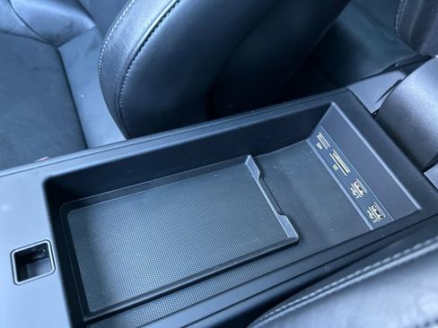 Certified 2020 Porsche 911 Carrera 4S image 26