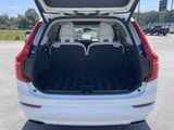 Used 2020 Volvo XC90 T5 Momentum image 6