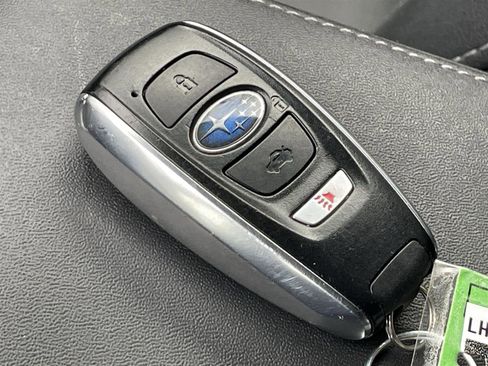 Used 2020 Subaru Forester Limited image 32