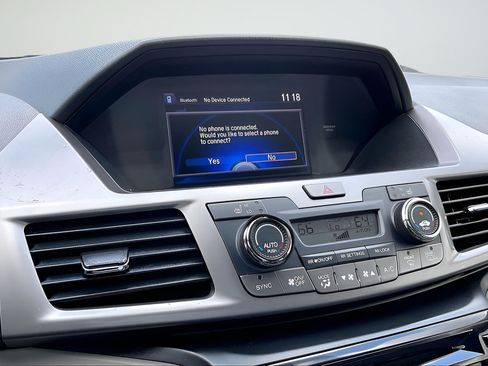 Used 2015 Honda Odyssey EX-L image 22