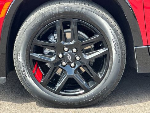 Used 2022 Chevrolet Traverse Premier w/ Redline Edition AWD/4WD image 24