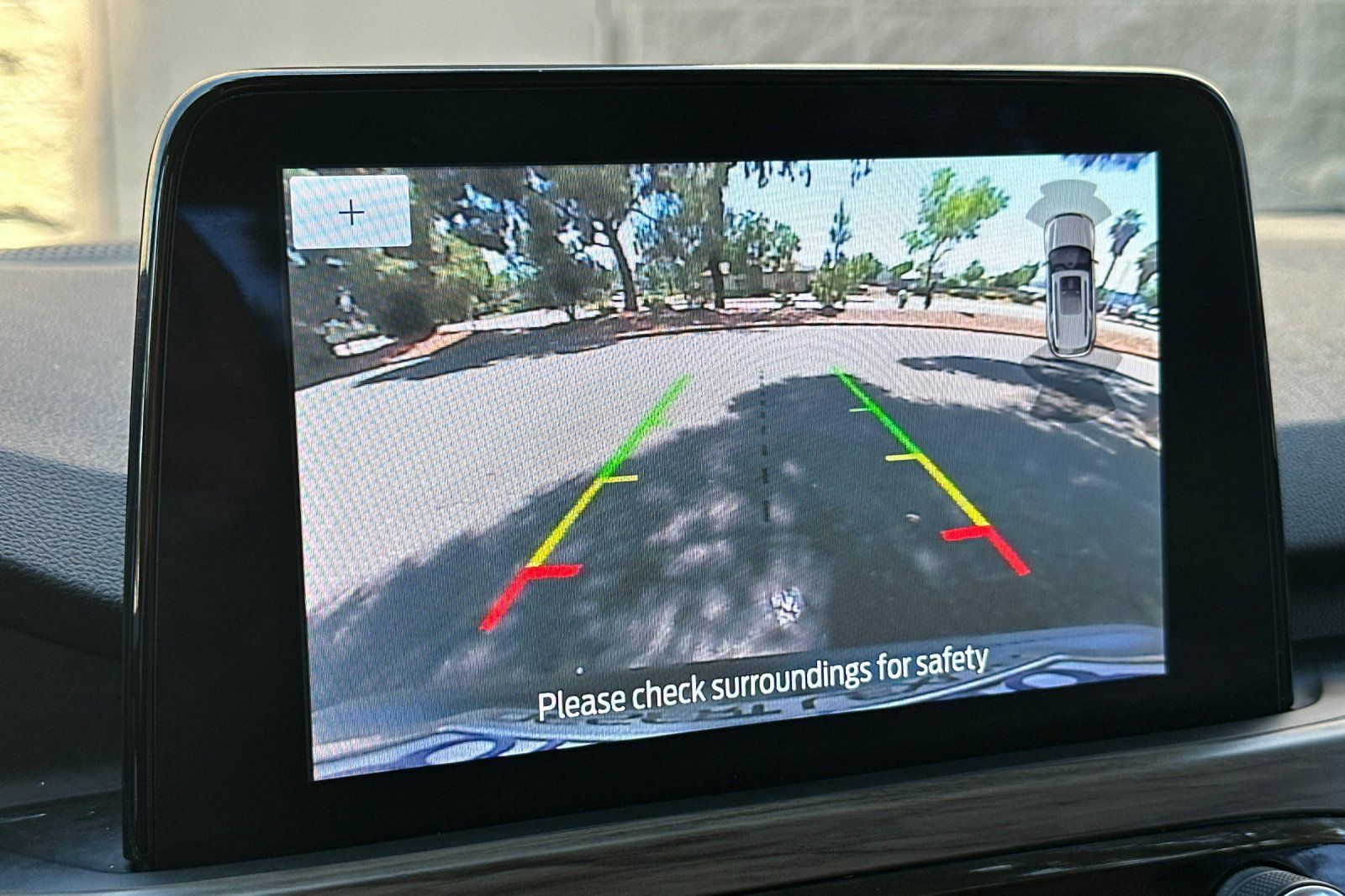 Used 2020 Ford Escape Titanium FWD image 19