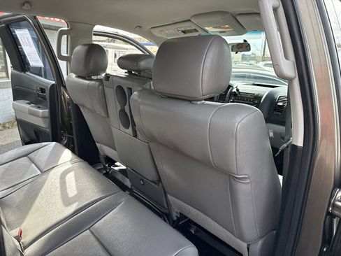 Used 2012 Toyota Tundra 4x4 Double Cab w/ Tow Pkg image 32