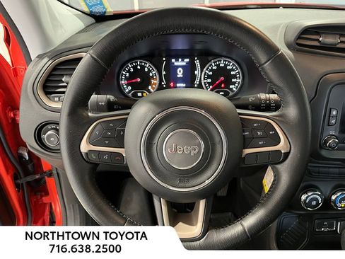 Used 2015 Jeep Renegade Latitude image 7