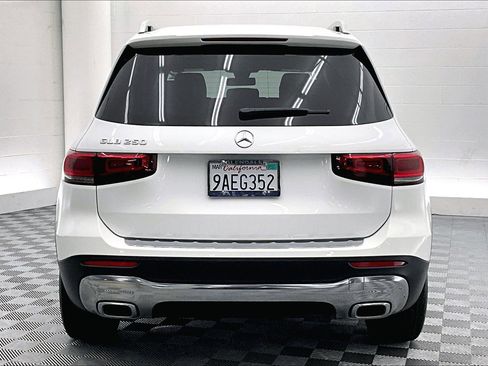 Used 2022 Mercedes-Benz GLB 250 image 3
