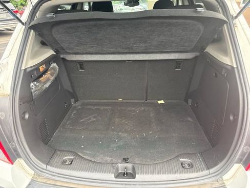 Used 2016 Chevrolet Trax LT w/ LT Sun and Sound Package FWD image 7