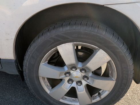 Used 2013 Chevrolet Traverse LT AWD/4WD image 12