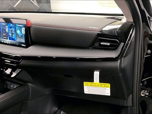 New 2026 Nissan Kicks SR w/ SR Premium Package image 30