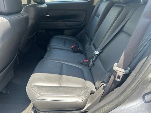 Used 2019 Mitsubishi Outlander SEL FWD image 22