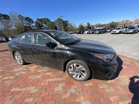 Used 2025 Subaru Legacy Limited image 22