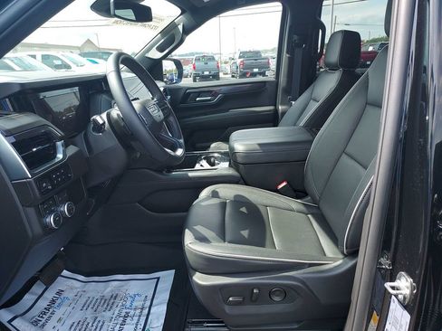 Used 2026 GMC Yukon Elevation AWD/4WD image 13
