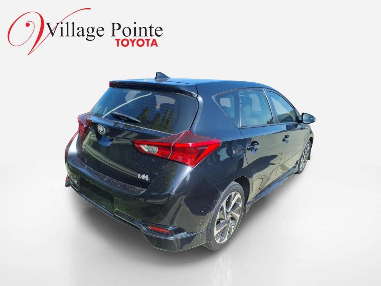 Used 2018 Toyota Corolla iM FWD image 4