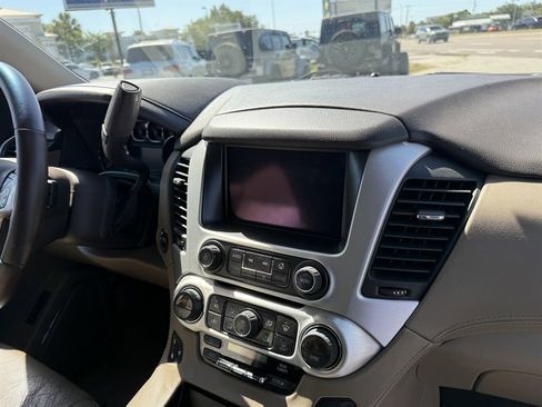 Used 2015 GMC Yukon XL SLT RWD image 14