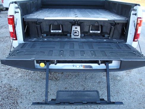 Used 2018 Ford F150 XL w/ XL Power Equipment Group image 12