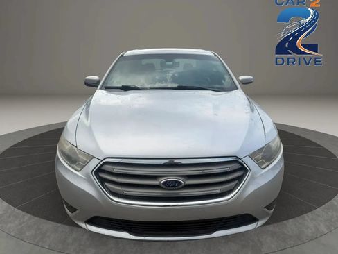Used 2015 Ford Taurus SEL FWD image 3