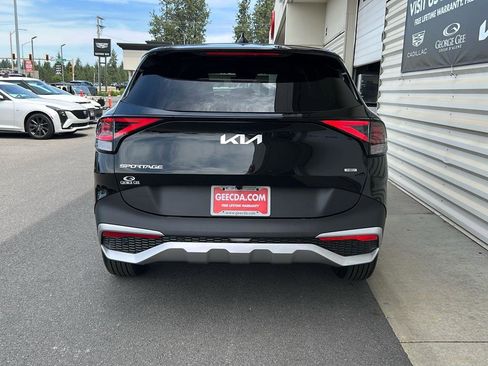 New 2025 Kia Sportage LX image 5