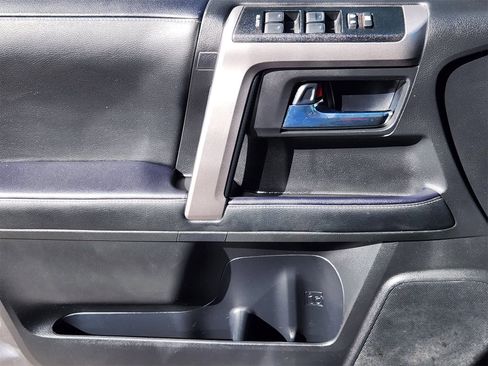 Used 2021 Toyota 4Runner SR5 image 21