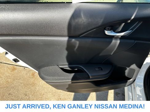 Used 2017 Honda Civic EX-T image 18