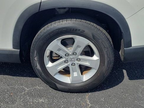 Used 2023 Honda Pilot LX image 31