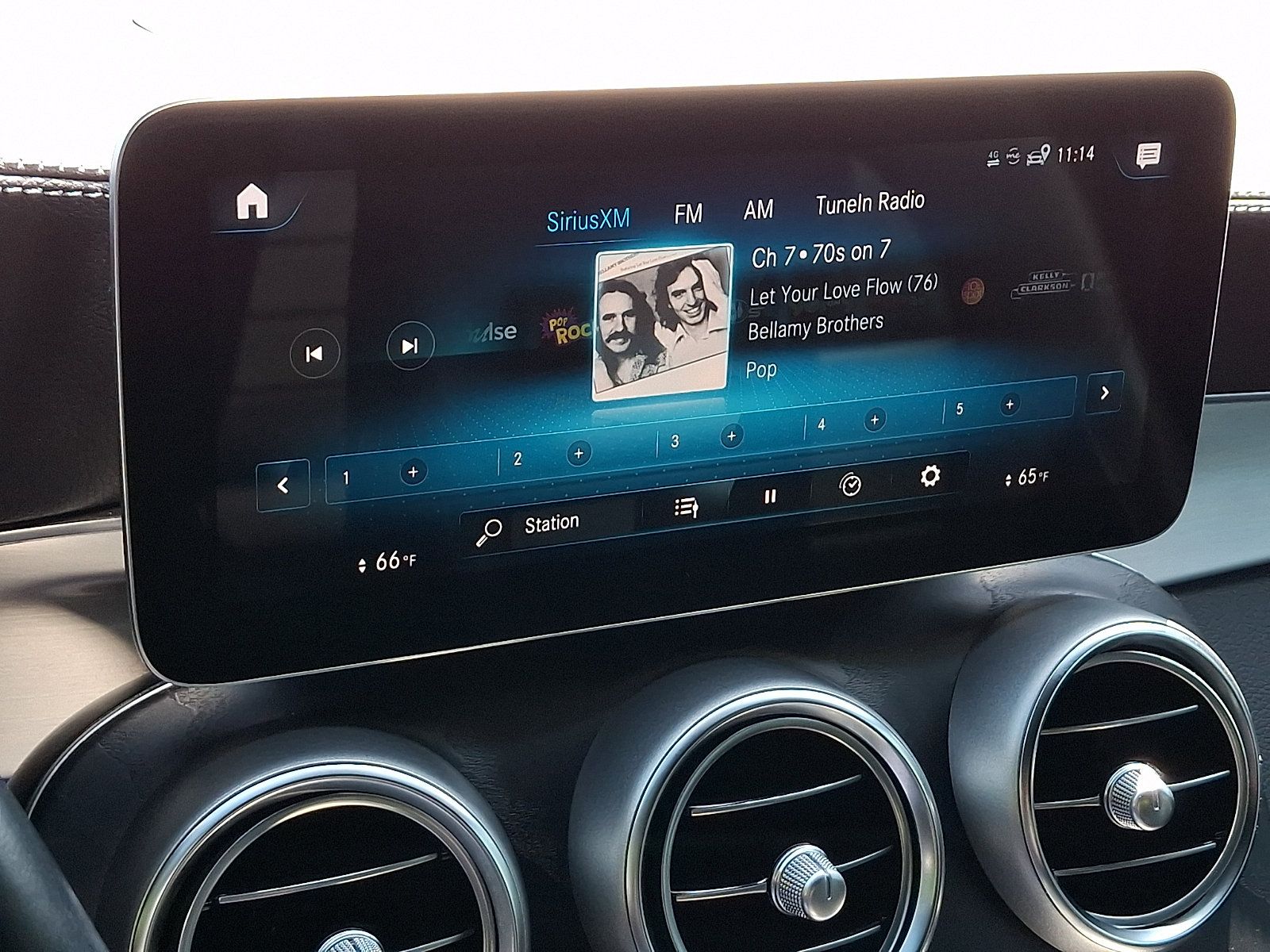 Used 2022 Mercedes-Benz GLC 300 4MATIC image 16
