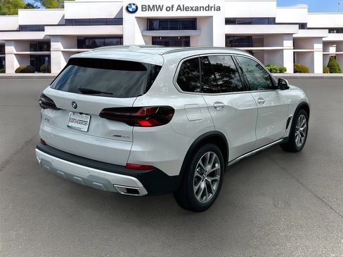 New 2026 BMW X5 xDrive40i AWD/4WD image 5