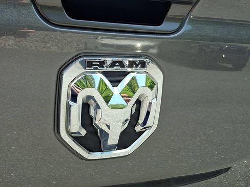 Used 2020 RAM 1500 Big Horn AWD/4WD image 30