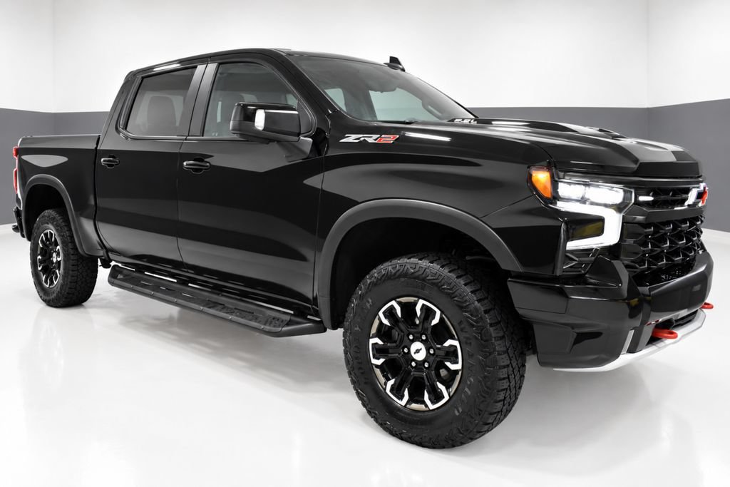 Used 2023 Chevrolet Silverado 1500 ZR2 w/ Technology Package AWD/4WD image 7
