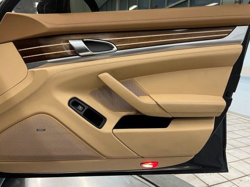 Used 2010 Porsche Panamera 4S AWD/4WD image 16