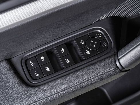Certified 2026 Porsche Cayenne Coupe AWD/4WD image 26