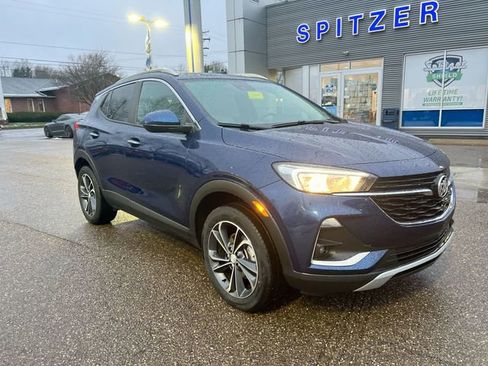 Used 2023 Buick Encore GX Select image 11