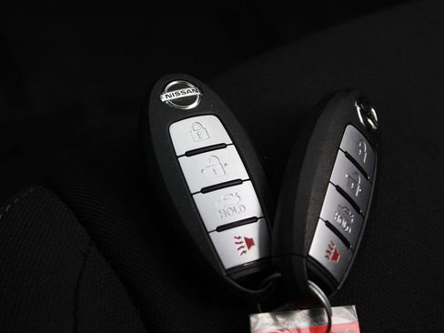 Certified 2023 Nissan Sentra SV image 30