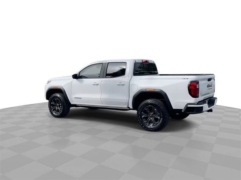 New 2025 GMC Canyon Elevation w/ Convenience Package image 6