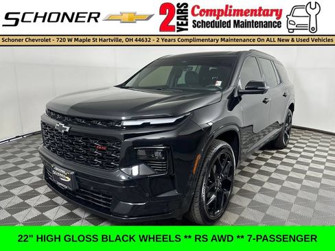Used 2026 Chevrolet Traverse RS w/ LPO, Floor Liner Package AWD/4WD image 1