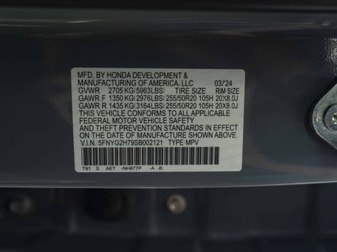Certified 2025 Honda Pilot Touring image 48