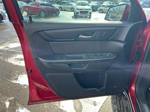 Used 2013 GMC Acadia SLT image 14