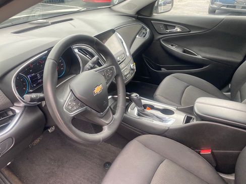 Used 2016 Chevrolet Malibu LT FWD image 17