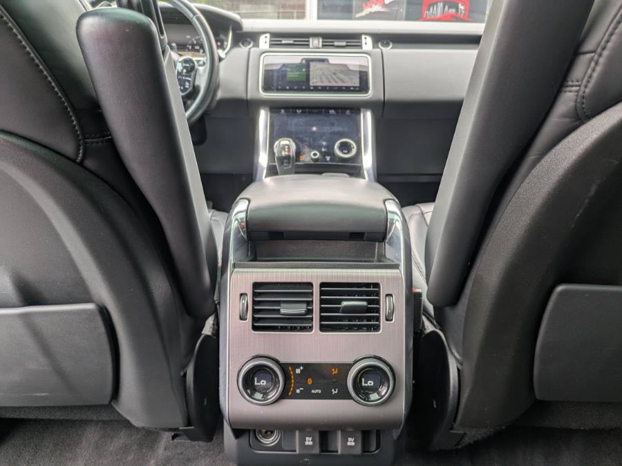 Used 2018 Land Rover Range Rover Sport HSE AWD/4WD image 15