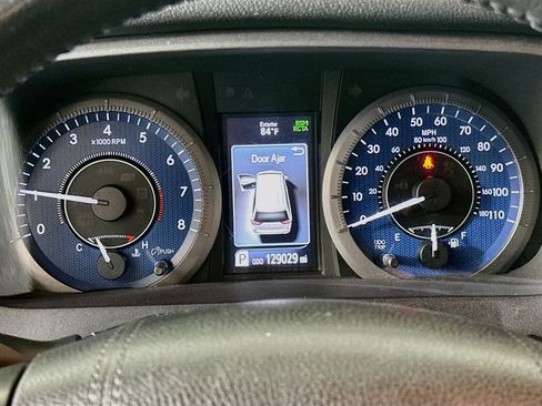 Used 2020 Toyota Sienna XLE FWD image 19